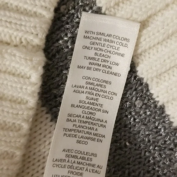 White House Black Market Womens Longsleeve White And Grey Sequin Sweater… - Picture 4 of 8